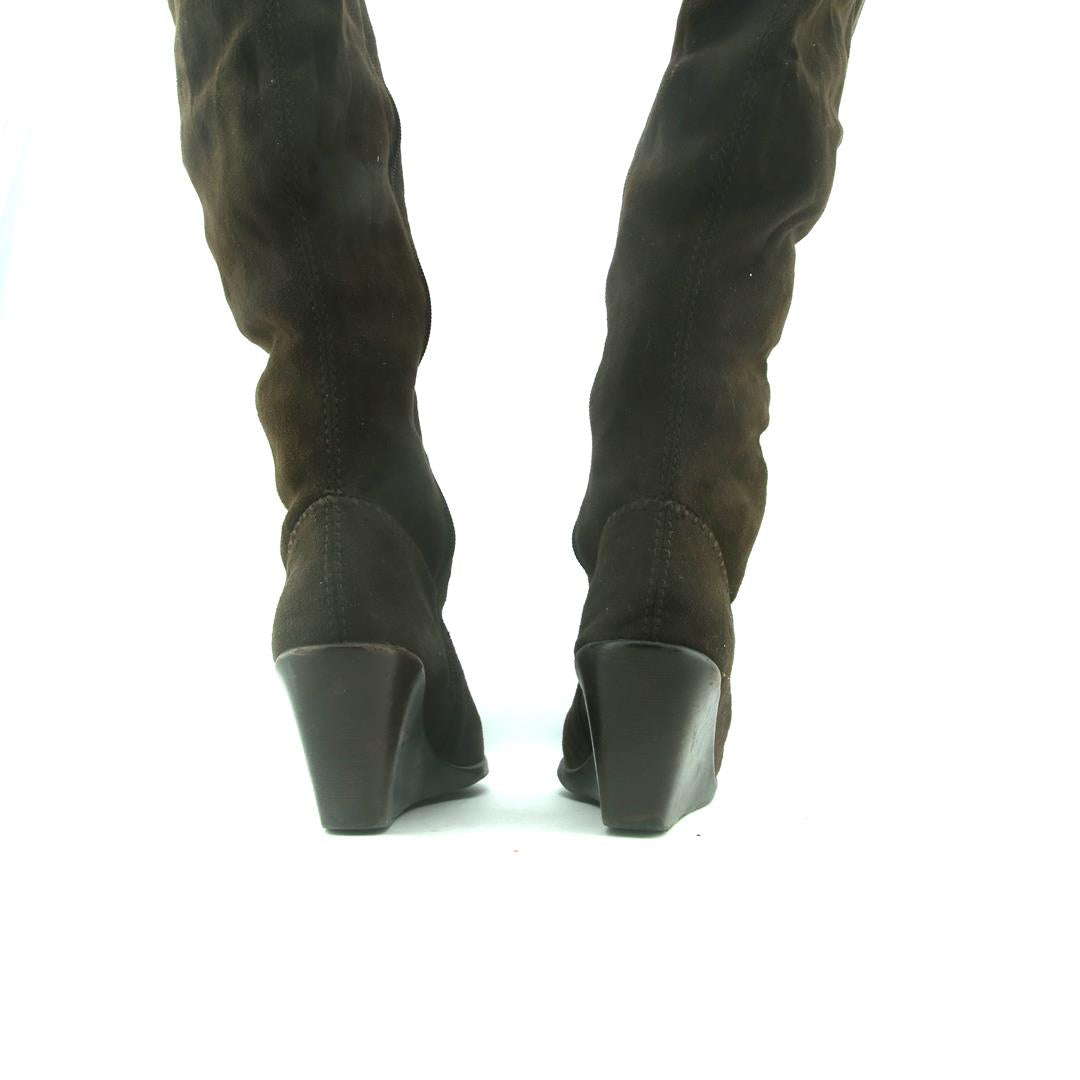 AEROSOLES .