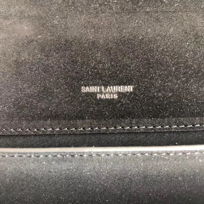 Amelia - YSL Bag - 3835