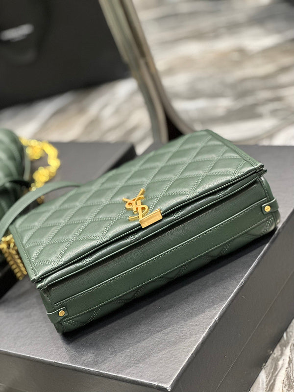 Amelia - YSL Bag - 2471