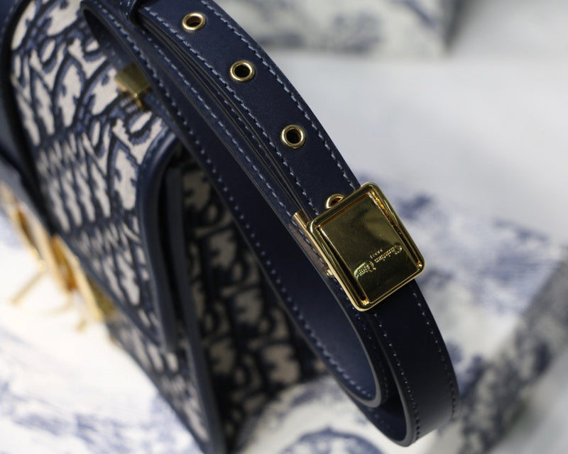 Amelia - DYOR   BAGS FOR WOMEN - FASHION LUXURY BAGS 225