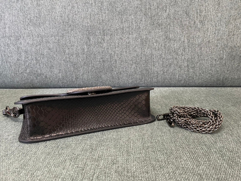 VAL LUXURY BAGS - FOR FASHION LOVERS  AFFORDABLE LUXURY BAGS- 832