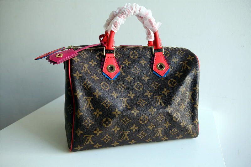 Fan Fashion Lu-Vi bags - 8183