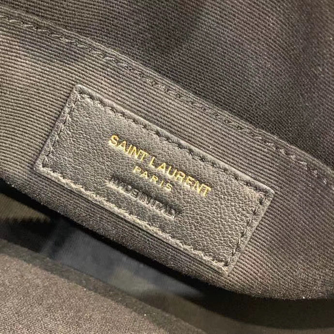 Amelia - YSL Bag - 3831