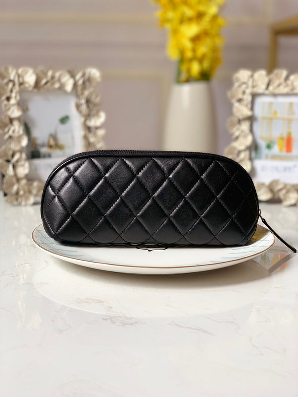 Wellow Bags - Chanel - Bags  - 105