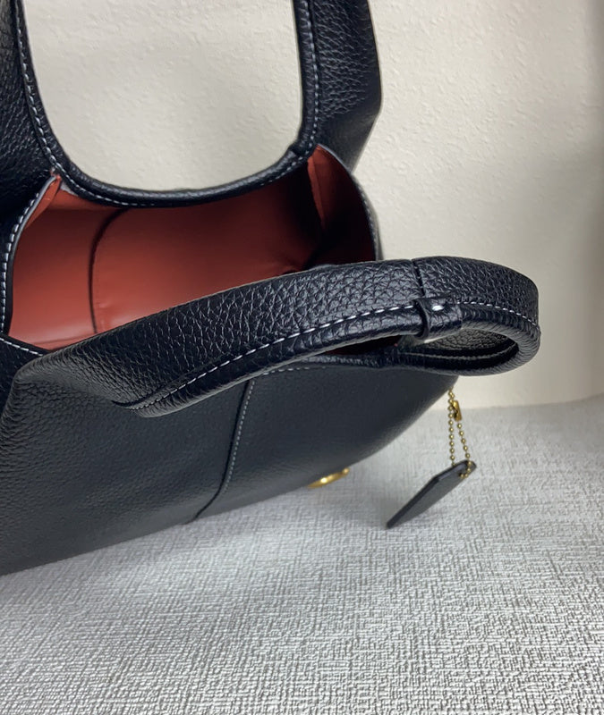 Amelia-i CAH Bags - 040