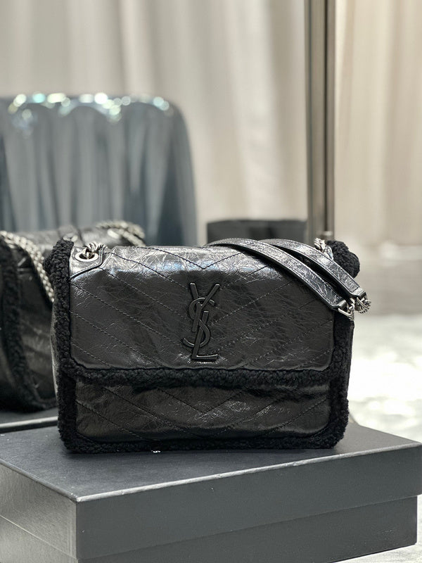 Amelia - YSL Bag - 3909