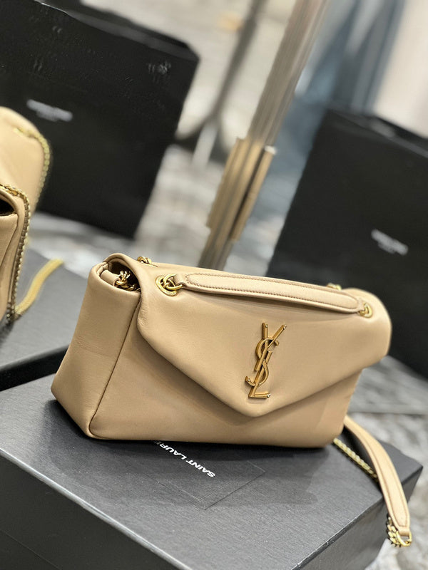 Amelia - YSL Bag - 1831