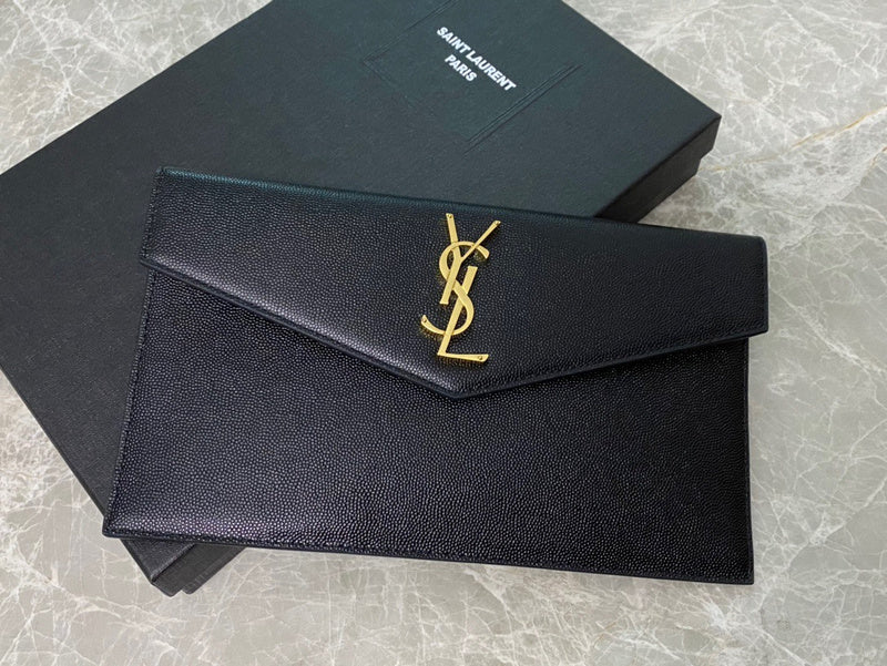 Amelia - YSL Bag - 2370