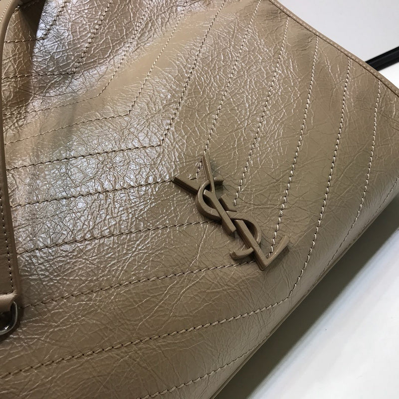 Amelia - YSL Bag - 2339