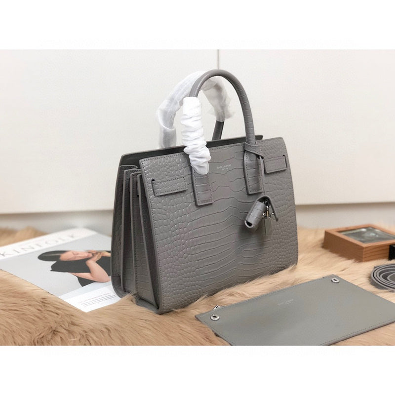 Amelia - YSL Bag - 2152