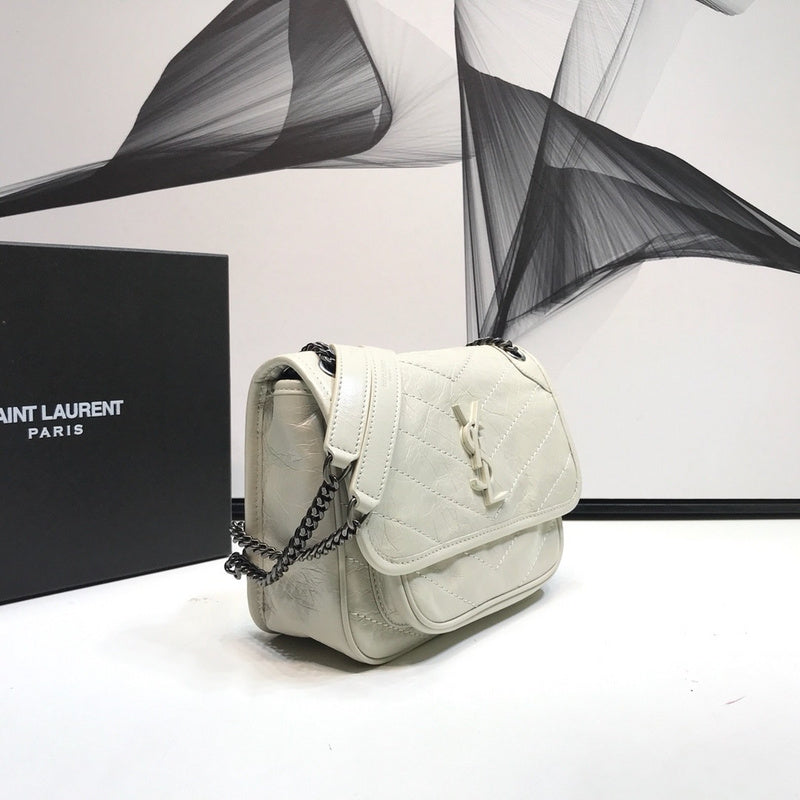 Amelia - YSL Bag - 2230