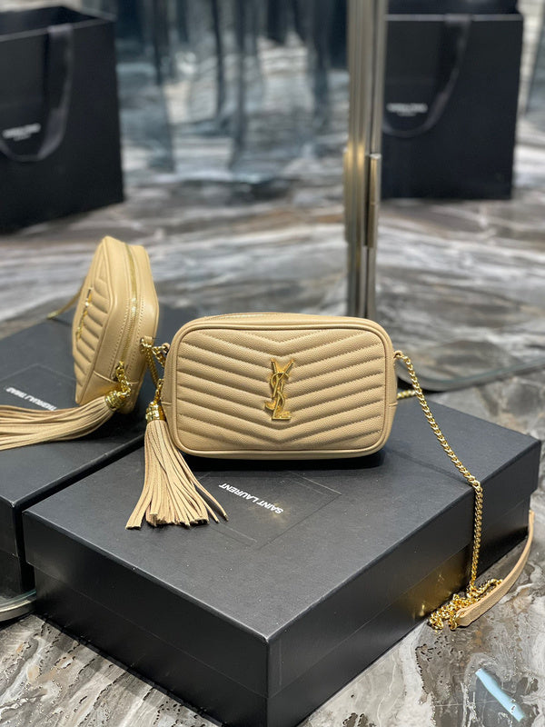 Amelia - YSL Bag - 1869