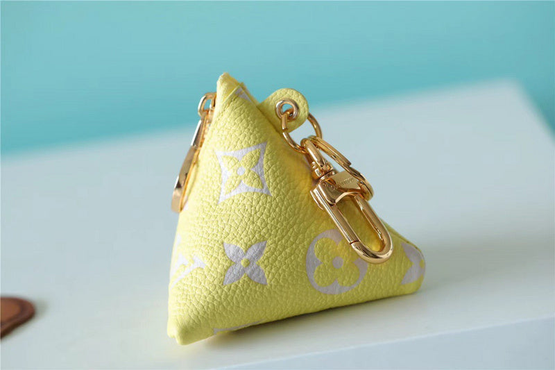 Fan Fashion Lu-Vi bags - 8865