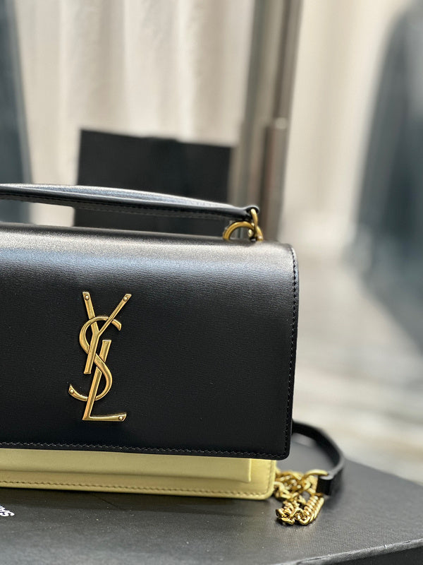 Amelia - YSL Bag - 1914