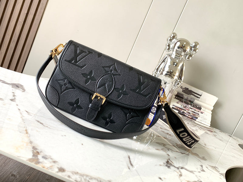 Amelia's Bag Gallery - LOV Bags - 1340