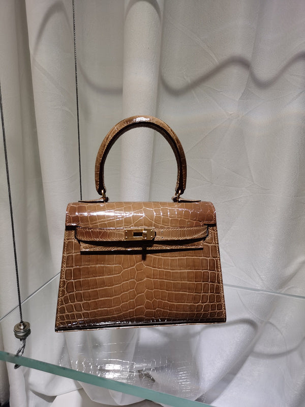 Amelia - HMS Bags - 1621