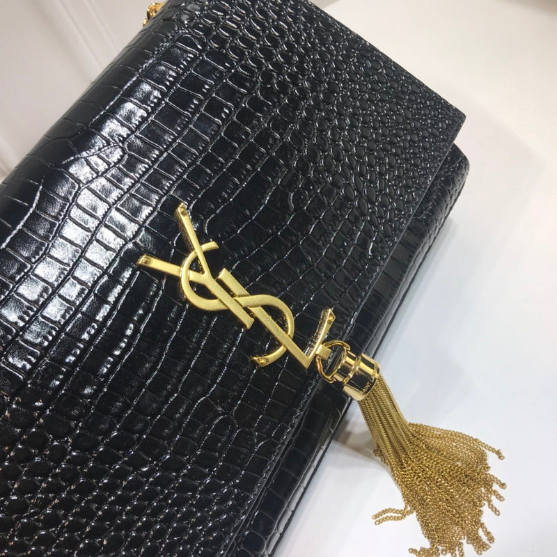 Amelia - YSL Bag - 2208