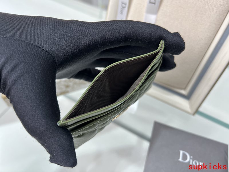 Amelia- Mix Wallets - 252