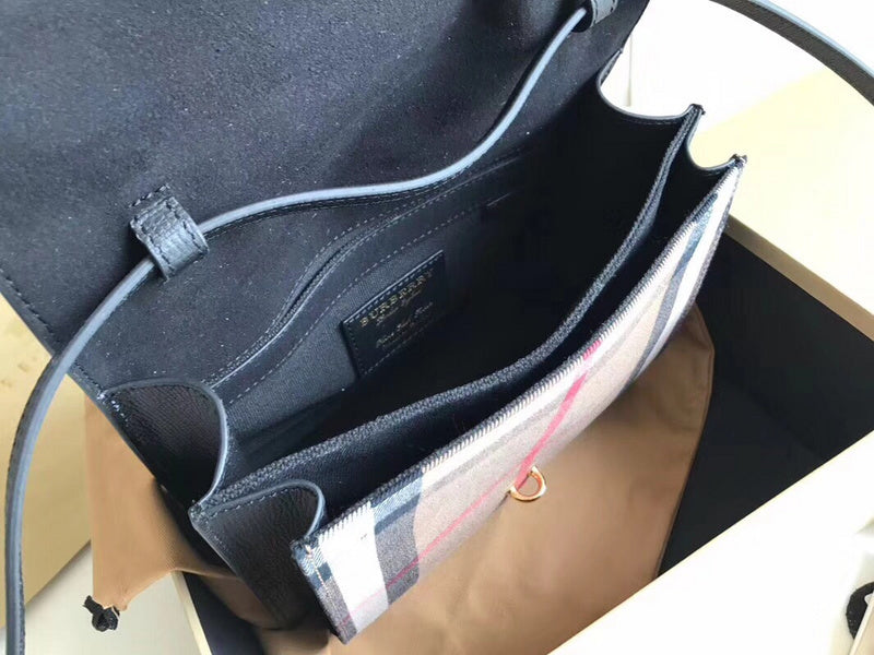 Burberry Bags - Bagsattire   466