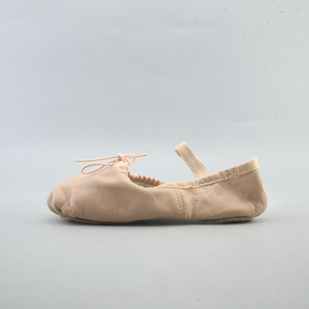 AMERICAN BALLET THERTRE .