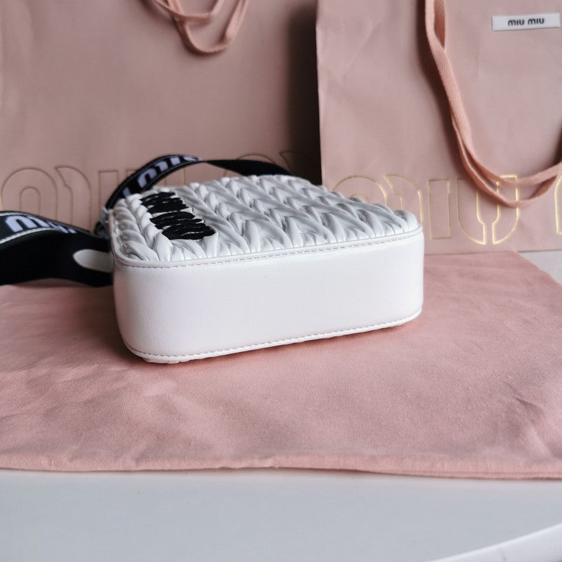 Amelia- MMU  LUXURY BAGS - 072