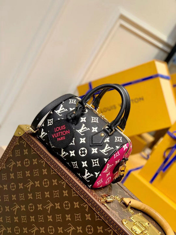 Fan Fashion Lu-Vi Bags - 16889
