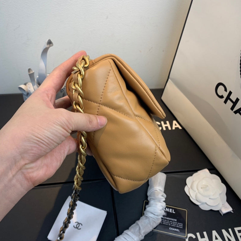 Wellow Bags - Chanel - Bags  - 317
