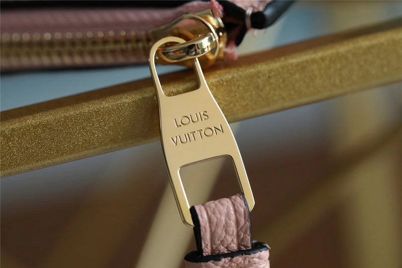 Fan Fashion Lu-Vi bags - 9022