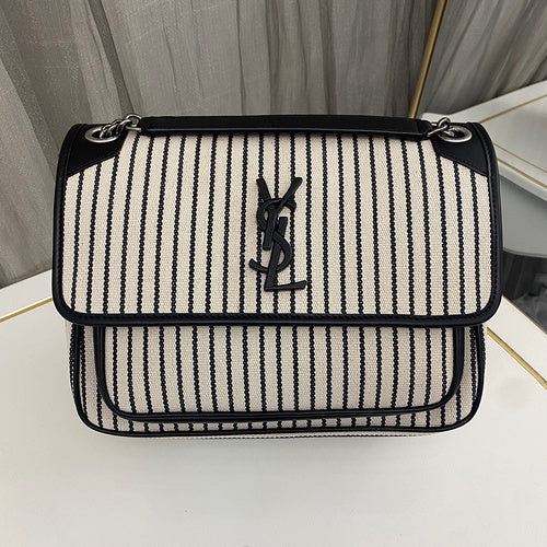 Amelia - YSL Bag - 3658