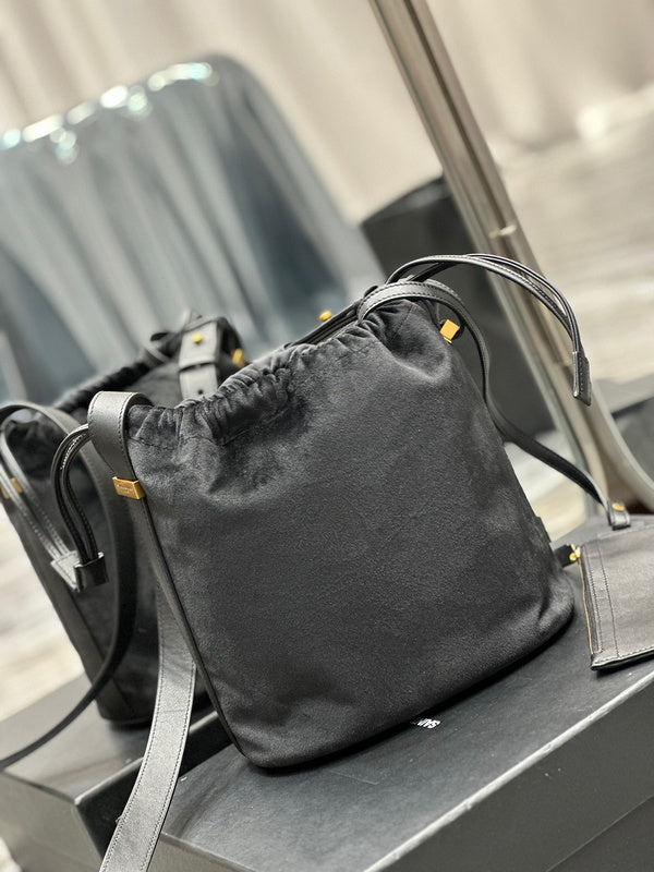 Amelia - YSL Bag - 3968