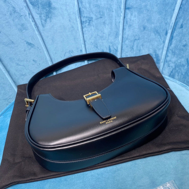 Amelia - YSL Bag - 2129