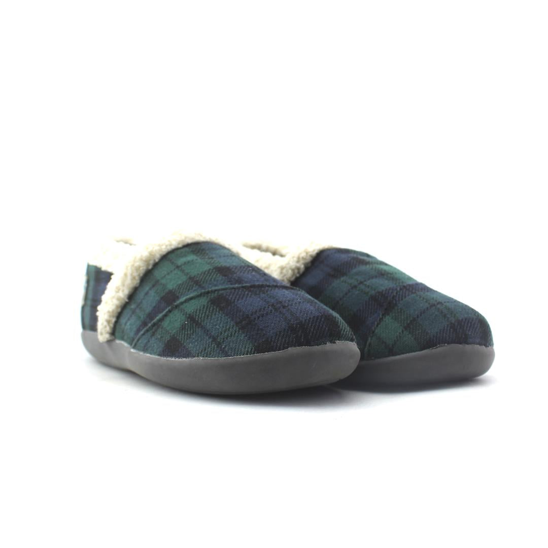 TOMS .