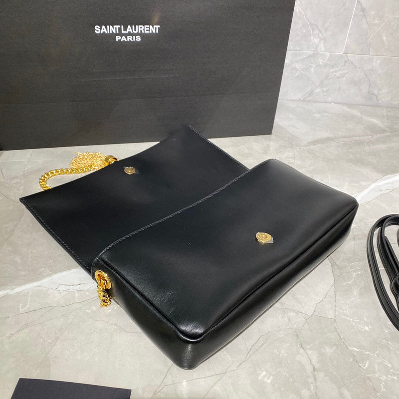 Amelia - YSL Bag - 4099