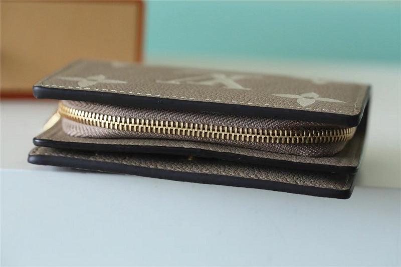 Fan Fashion Lu-Vi bags - 8764