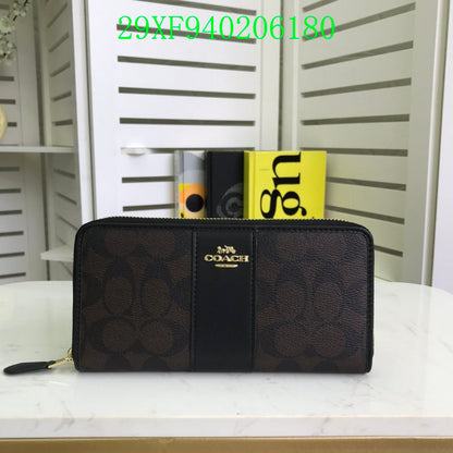 Amelia - CAH Wallet - 014