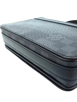 Louis Vuitton Damier Graphite Studio Messenger shoulder bag