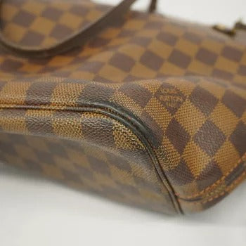Louis Vuitton Damier Neverfull MM Tote Bag