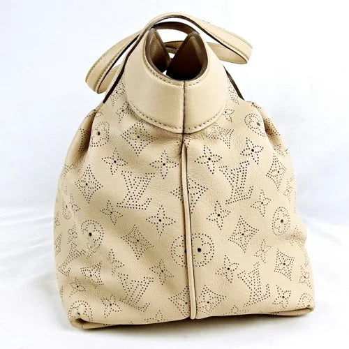 Louis Vuitton Mahina Cirrus PM Coquille Handbag