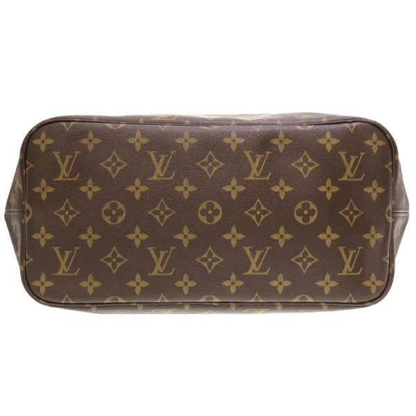 Louis Vuitton Neverfull MM Monogram Canvas Tote Bag