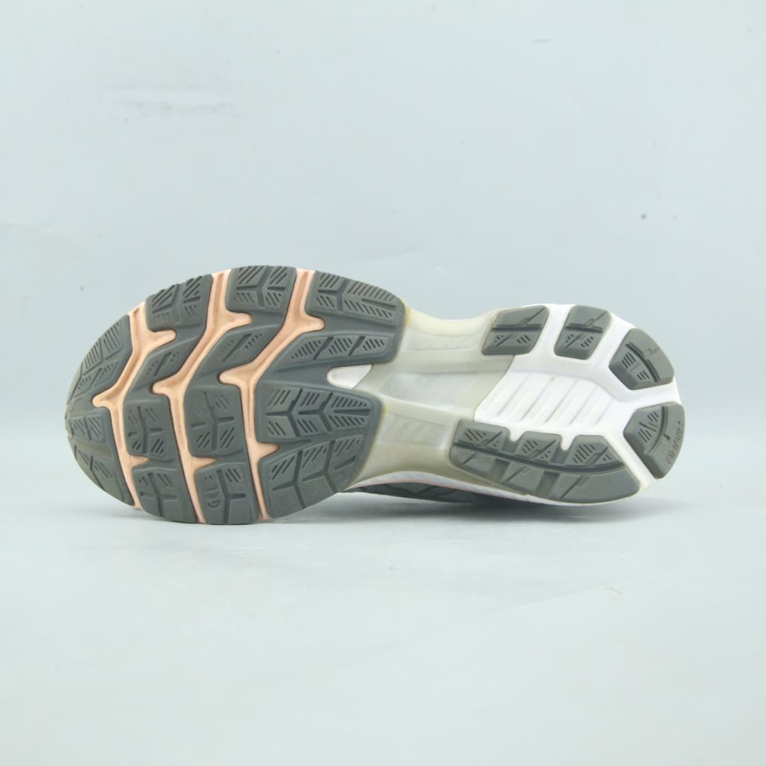 ASICS GEL KAYANO 27