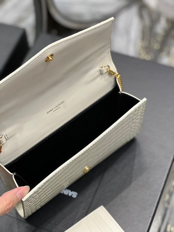 Amelia - YSL Bag - 1796