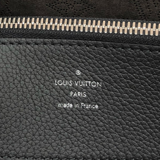 Louis Vuitton Bella Mahina Noir Shoulder Bag Black