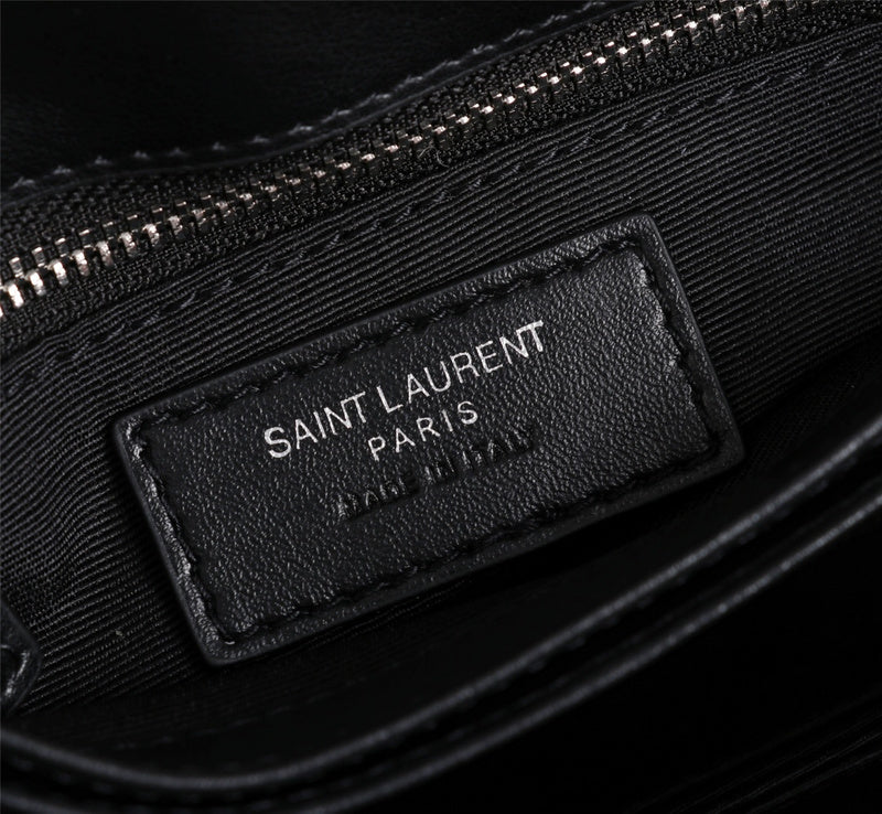 Amelia - YSL Bag - 2403