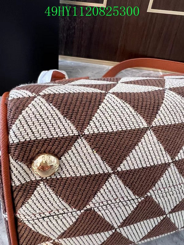 Prada Bags - The Barnes Bags  1037