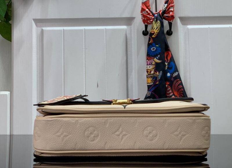AmeliaLuxury - LOV Bags - 2750