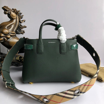 Burberry Bags - Bagsattire   500