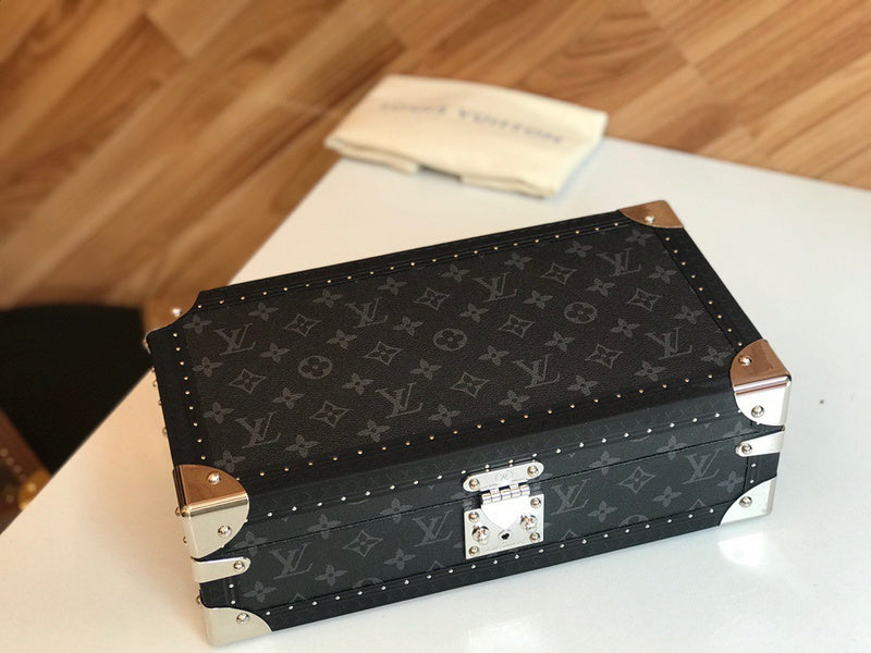 Fan Fashion Lu-Vi bags - 9502