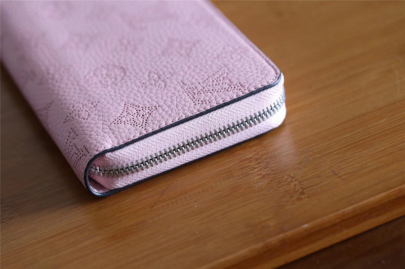 Fan Fashion Lu-Vi bags - 9412