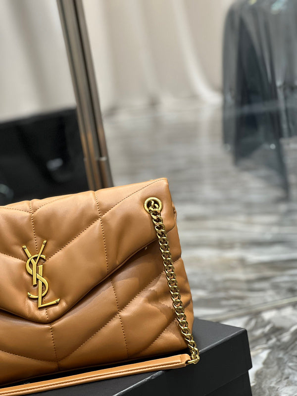 Amelia - YSL Bag - 4080