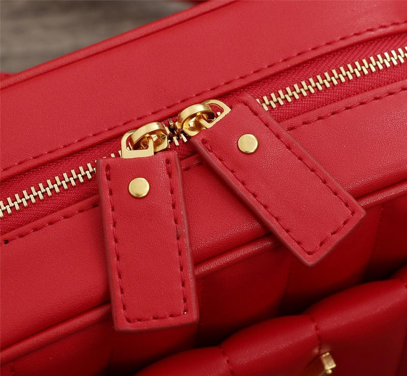 Amelia - YSL Bag - 2865